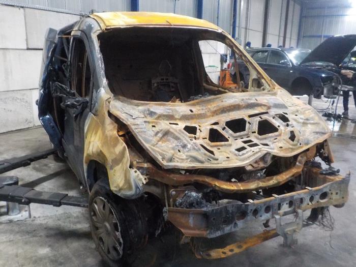 Bakre bromsok, vänster från en Ford Transit Connect 2020