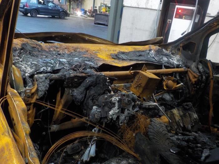 Bakre bromsok, vänster från en Ford Transit Connect 2020