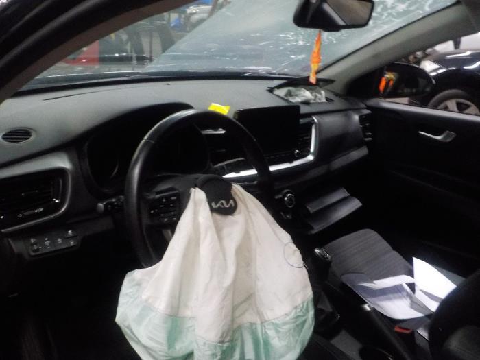 Portiergreep 4Deurs links-voor van een Kia Stonic 2021