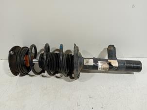 Gebruikte Schokdemperpoot links-voor Volkswagen E-Golf Prijs € 85,00 Margeregeling aangeboden door Van der Ven Autorecycling B.V.