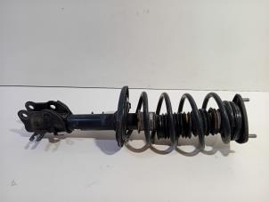 Gebruikte Schokdemperpoot rechts-voor Mazda CX-5 Prijs € 75,00 Margeregeling aangeboden door Van der Ven Autorecycling B.V.