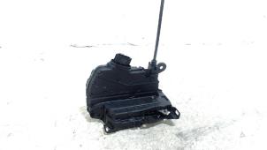 Gebruikte Deurslot Mechaniek 4Deurs rechts-voor Smart Forfour Prijs € 20,00 Margeregeling aangeboden door Van der Ven Autorecycling B.V.