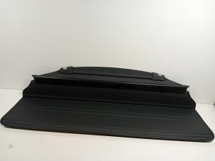 Begagnade Bagagehylla Mazda 6. Pris € 75,00 Marginaltabell erbjuds av Van der Ven Autorecycling B.V.