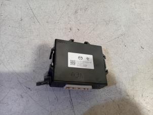 Begagnade PDC-modul Mazda CX-5 Pris € 55,00 Marginaltabell erbjuds av Van der Ven Autorecycling B.V.