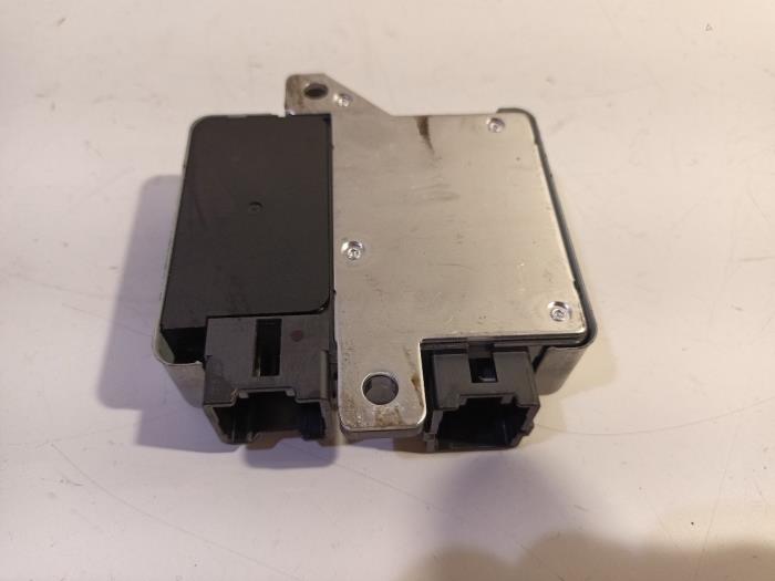 Dator, servostyrning från en Suzuki Celerio 2016