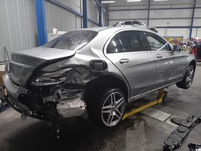 Luchtpomp (Vering) van een Mercedes C-Klasse 2016