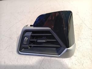 Begagnade Höger airbag (instrumentbräda) BMW 3-Serie Pris € 35,00 Marginaltabell erbjuds av Van der Ven Autorecycling B.V.