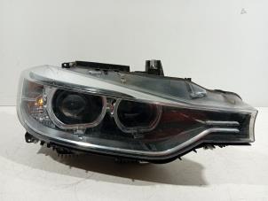 Begagnade Strålkastare, höger BMW 3-Serie Pris € 600,00 Marginaltabell erbjuds av Van der Ven Autorecycling B.V.