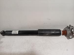 Begagnade Stötdämpare, höger bak Fiat Tipo Pris € 15,00 Marginaltabell erbjuds av Van der Ven Autorecycling B.V.