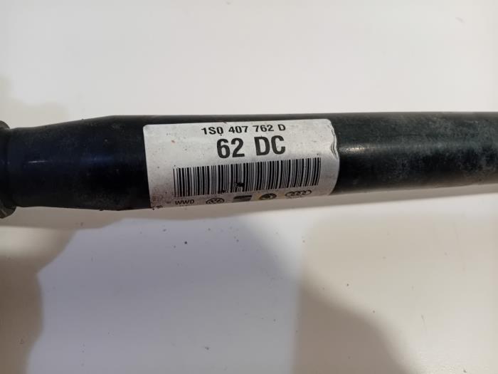 Drivaxel, höger fram från en Volkswagen E-Up 2012