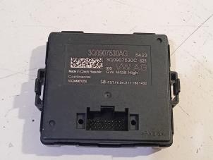 Gebruikte Gateway module Volkswagen Transporter Prijs € 75,00 Margeregeling aangeboden door Van der Ven Autorecycling B.V.