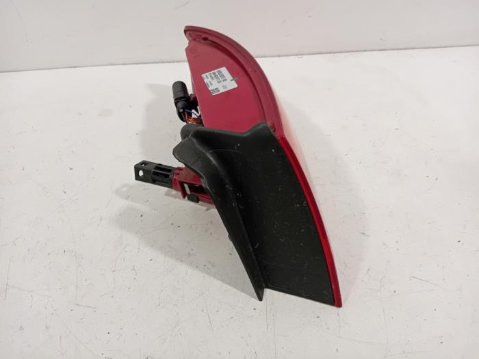 Baklykta, höger från en Audi A5 2010