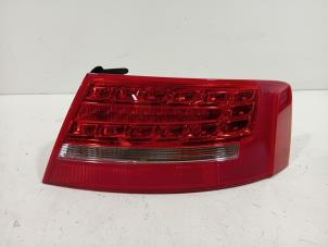 Begagnade Baklykta, höger Audi A5 Pris € 80,00 Marginaltabell erbjuds av Van der Ven Autorecycling B.V.