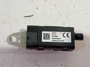 Gebruikte Antenne Lynk & Co 01 Prijs € 25,00 Margeregeling aangeboden door Van der Ven Autorecycling B.V.