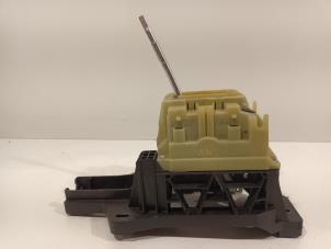 Begagnade Växlingsmekanism Mercedes B-Klasse Pris € 85,00 Marginaltabell erbjuds av Van der Ven Autorecycling B.V.