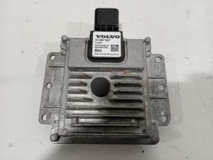 Używane Sterownik Rózne Volvo V40 Cena € 50,00 Procedura marży oferowane przez Van der Ven Autorecycling B.V.