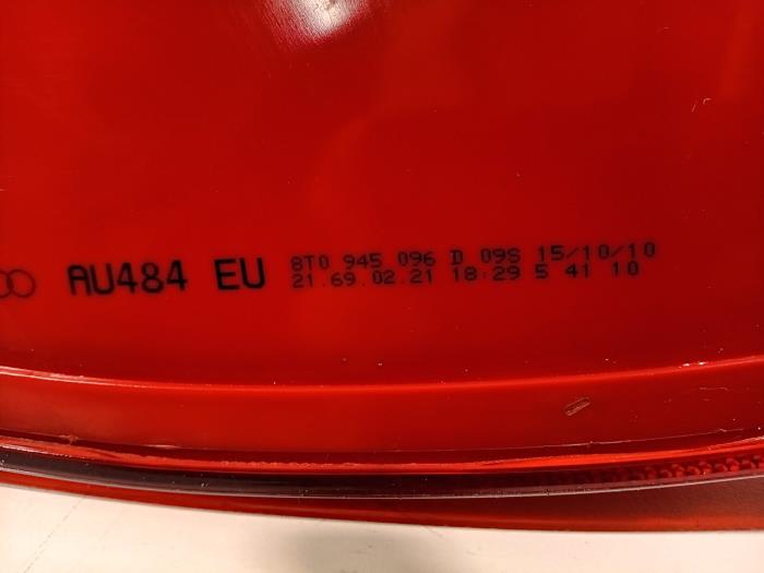 Baklykta, höger från en Audi RS5 2010