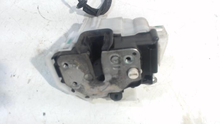 Rear door lock mechanism 4-door, left Alfa Romeo 159 - 15052160