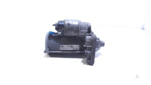 Używane Komputer sterowania silnika Citroen C3 Picasso Cena € 12,00 Procedura marży oferowane przez Van der Ven Autorecycling B.V.