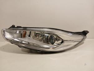 Gebruikte Linker Koplamp Ford Fiesta Prijs € 200,00 Margeregeling aangeboden door Van der Ven Autorecycling B.V.