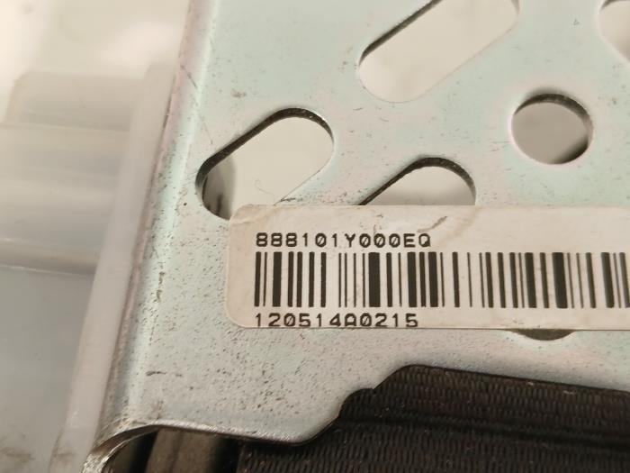 Främre säkerhetsbälte, vänster från en Kia Picanto 2013