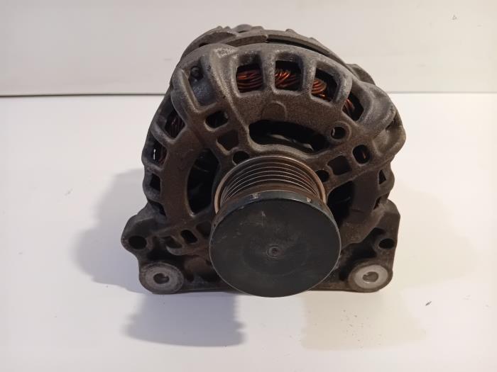 Dynamo från en Volkswagen E-Up 2012