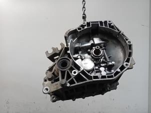 Gebruikte Versnellingsbak Fiat Fiorino Prijs € 250,00 Margeregeling aangeboden door Van der Ven Autorecycling B.V.