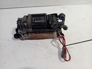 Gebruikte Compressor BMW 5-Serie Prijs € 285,00 Margeregeling aangeboden door Van der Ven Autorecycling B.V.