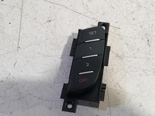 Używane Przelacznik pozycji fotela Audi A6 Cena € 20,00 Procedura marży oferowane przez Van der Ven Autorecycling B.V.