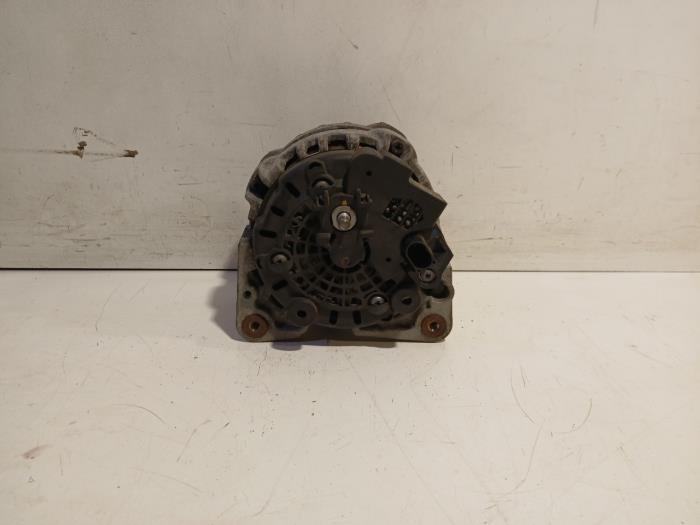 Dynamo från en Volkswagen E-Up 2012