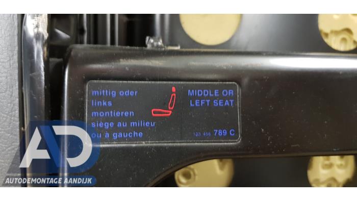Stoel achter van een Volkswagen Sharan (7M8/M9/M6) 1.9 TDI 115 2003