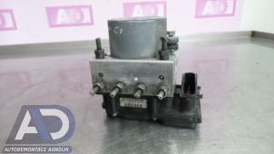 Używane Pompa ABS Citroen C1 1.0 12V Cena € 39,99 Procedura marży oferowane przez Autodemontage Aandijk