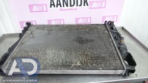 Używane Chlodnica Mercedes E (W211) 2.7 E-270 CDI 20V Cena € 59,99 Procedura marży oferowane przez Autodemontage Aandijk