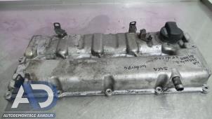 Begagnade Vipparmskåpa Kia Sorento I (JC) 2.5 CRDi 16V Pris € 74,99 Marginaltabell erbjuds av Autodemontage Aandijk