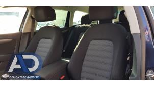 Używane Zestaw powlok (kompletny) Volkswagen Passat Variant (365) 2.0 TSI 16V Cena na żądanie oferowane przez Autodemontage Aandijk