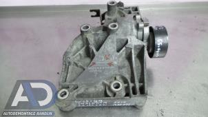 Begagnade Fäste, luftkonditionering Opel Insignia 2.0 CDTI 16V 130 Ecotec Pris € 39,99 Marginaltabell erbjuds av Autodemontage Aandijk