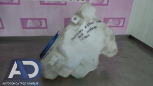 Begagnade Spolartank, vindruta Mercedes A (W169) 1.5 A-160 Pris € 30,00 Marginaltabell erbjuds av Autodemontage Aandijk