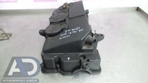 Gebruikte Kleppendeksel Volkswagen Golf V (1K1) 1.9 TDI Prijs € 49,99 Margeregeling aangeboden door Autodemontage Aandijk