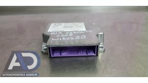 Begagnade Airbagmodul Kia Sorento I (JC) 2.5 CRDi 16V VGT Pris € 49,99 Marginaltabell erbjuds av Autodemontage Aandijk