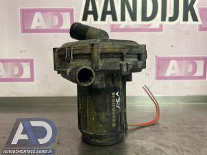 Gebruikte Secundaire Pomp Opel Omega B (25/26/27) 3.0 V6 24V Prijs € 49,99 Margeregeling aangeboden door Autodemontage Aandijk