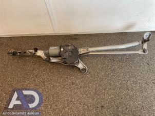 Gebruikte Ruitenwismotor + Mechaniek Mercedes E (W212) E-200 CDI 16V BlueEfficiency,BlueTEC Prijs € 49,99 Margeregeling aangeboden door Autodemontage Aandijk