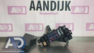 Używane Skrzynka bezpieczników Hyundai i10 (F5) 1.1i 12V Cena € 49,99 Procedura marży oferowane przez Autodemontage Aandijk