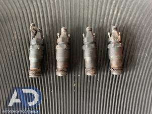 Gebruikte Verstuiver (diesel) Mercedes V (638.2) V-230 2.3 TD Prijs € 49,99 Margeregeling aangeboden door Autodemontage Aandijk