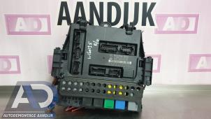 Begagnade Komfortmodul Mercedes A (W169) 2.0 A-160 CDI 16V 3-Drs. Pris € 49,99 Marginaltabell erbjuds av Autodemontage Aandijk