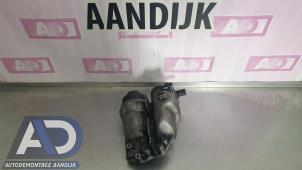 Begagnade Oljefilterhus Volvo XC70 (SZ) XC70 2.4 D5 20V Pris € 74,99 Marginaltabell erbjuds av Autodemontage Aandijk