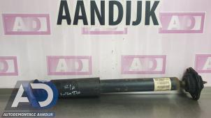 Gebruikte Schokdemper rechts-achter BMW 3 serie (E90) 320d 16V Prijs € 29,99 Margeregeling aangeboden door Autodemontage Aandijk