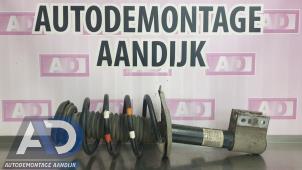 Gebruikte Veerpoot links-voor Citroen Berlingo Cinqspace, Multispace 1.6 BlueHDI 120 Prijs € 44,99 Margeregeling aangeboden door Autodemontage Aandijk