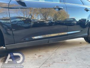 Gebruikte Zijskirt links Ford Focus 3 Wagon 1.6 TDCi 115 Prijs € 49,99 Margeregeling aangeboden door Autodemontage Aandijk