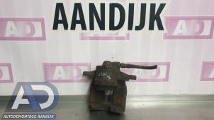 Gebruikte Remklauw (Tang) rechts-voor Fiat Fiorino (225) 1.3 JTD 16V Multijet Prijs € 29,99 Margeregeling aangeboden door Autodemontage Aandijk