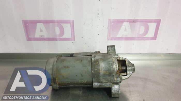 Startmotor van een BMW 2 serie Active Tourer (F45) 218i 1.5 TwinPower Turbo 12V 2016